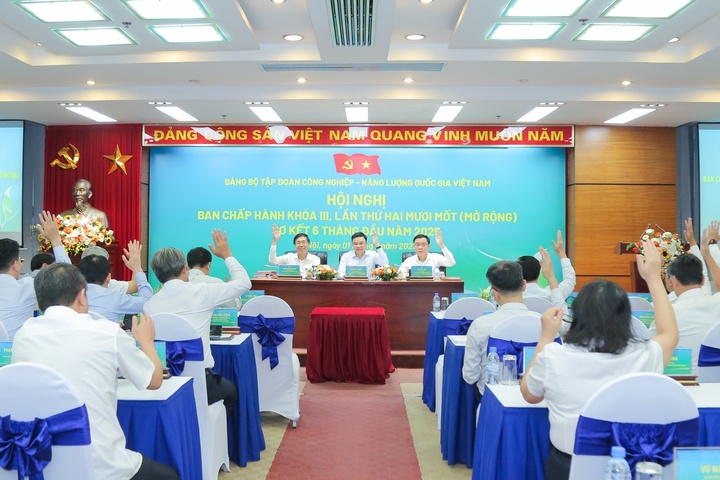 Hội nghị Ban chấp hành Đảng bộ Petrovietnam.