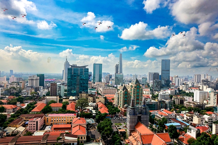 2 years of implementing Resolution 98 have brought clear results to Ho Chi Minh City, including a mechanism to attract experts and high-quality human resources to work in the city.