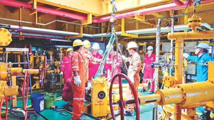 Với phương châm “Một đội ngũ - Một mục tiêu”, người lao động Petrovietnam quyết tâm hoàn thành thắng lợi các nhiệm vụ sản xuất kinh doanh.