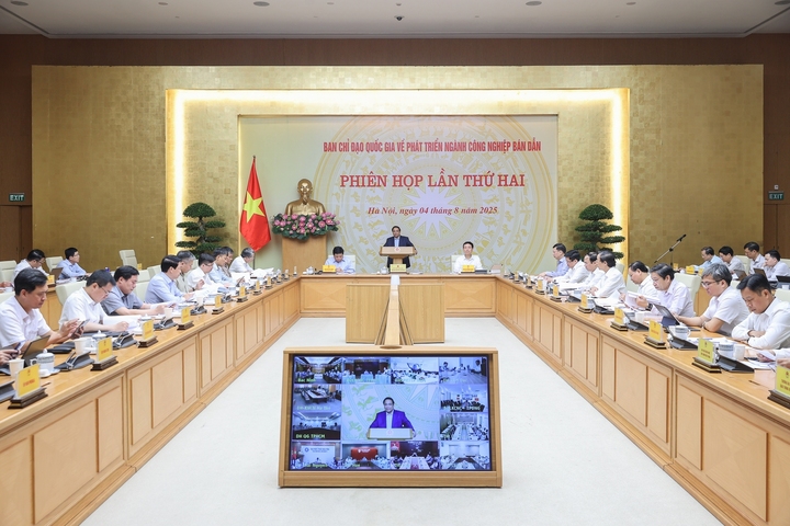 Toàn cảnh phiên họp. (Ảnh: VGP)