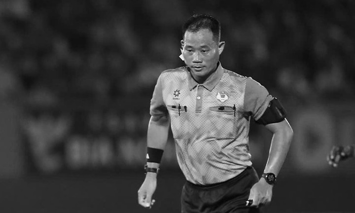 Bóng đá Việt Nam dành phút mặc niệm trọng tài Trần Đình Thịnh.