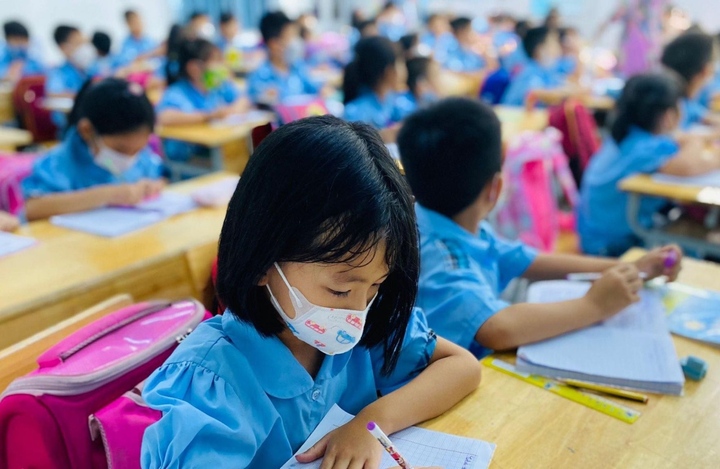 The goal of teaching two sessions a day is to improve the quality of comprehensive education. (Illustration photo)