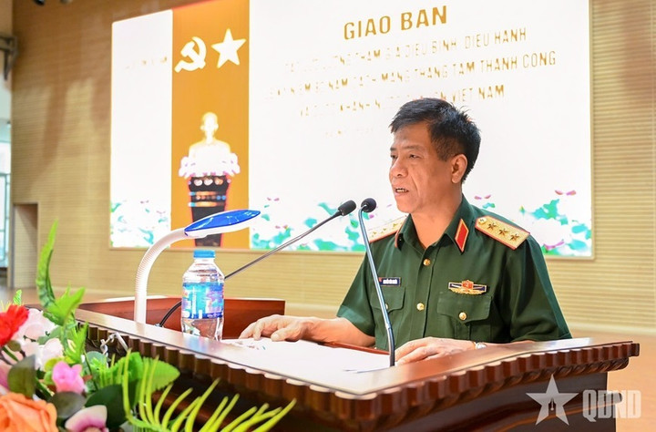 Thượng tướng Nguyễn Văn Nghĩa chủ trì hội nghị.