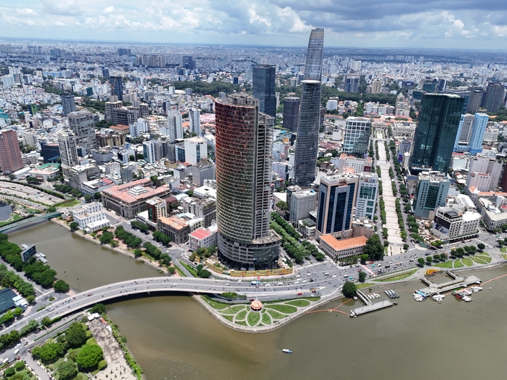 TS Trần Du Lịch: Thị trường bất động sản không có nhà cho người thu nhập trung bình và thấp