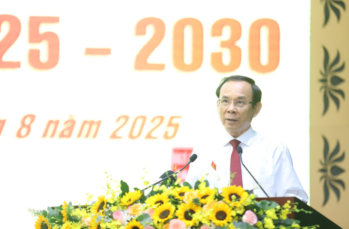 Ông Nguyễn Văn Nên phát biểu chỉ đạo tại đại hội.