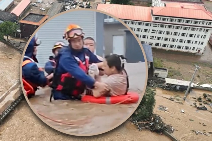 Người chồng đề nghị lực lượng cứu hộ cứu vợ mình trước tiên. (Ảnh: Handout)