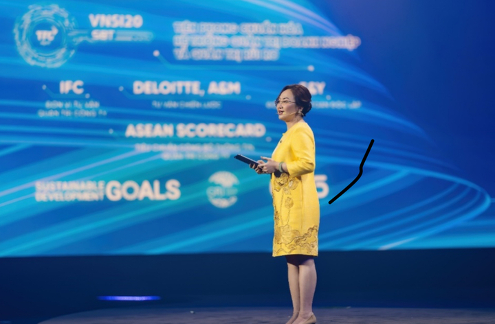 Bà Đặng Huỳnh Ức My - Chủ tịch HĐQT AgriS chia sẻ về ý nghĩa của Hội nghị AgriS Agro Day 2025.
