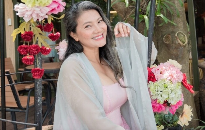 Nữ diễn viên có cuộc sống bình yên sau những sóng gió.