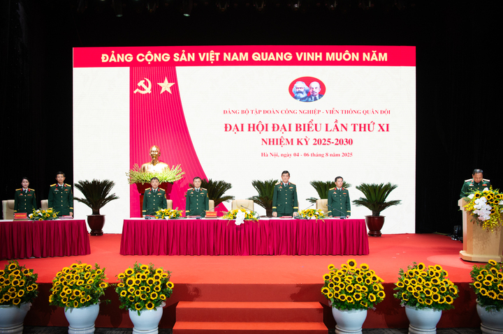 Viettel cam kết tăng trưởng mạnh mẽ với định hướng chiến lược tập trung vào công nghệ quốc phòng hiện đại và công nghiệp số. (Nguồn: Viettel)