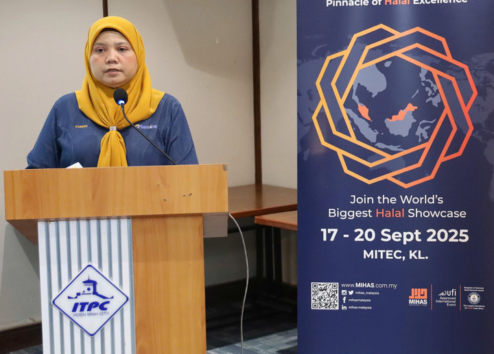 Bà Zaimah Osman, Lãnh sự thương mại Malaysia tại TP.HCM mời gọi doanh nghiệp Việt Nam tham gia kinh doanh các sản phẩm mà thị trường Malaysia đang có nhu cầu.