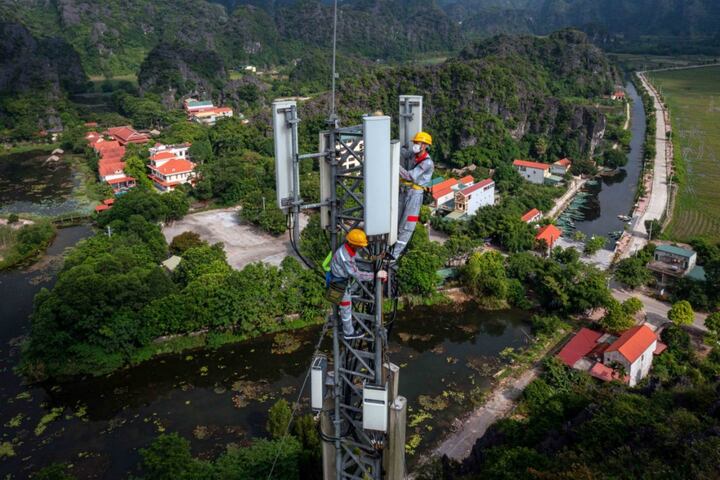 Cuối năm 2025, Viettel sẽ nâng tổng số trạm phát sóng 5G lên hơn 20.000, phủ 95% dân cư đô thị trên toàn quốc.