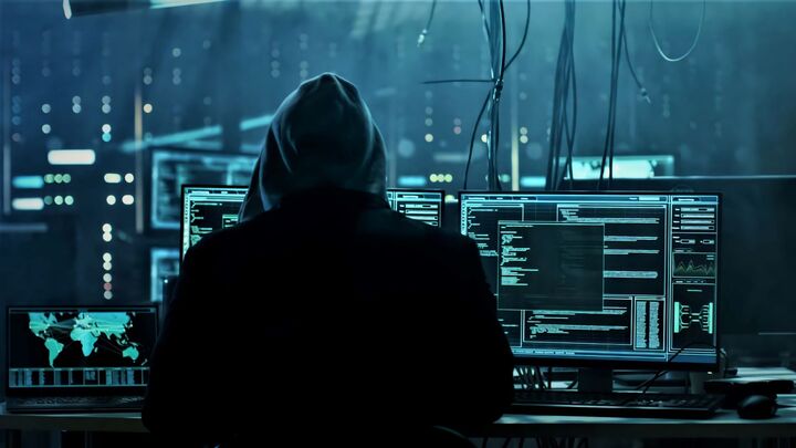 Học sinh lớp 10 ở Bắc Ninh "bẻ khóa" nhiều kênh truyền hình lớn trong 30 giây