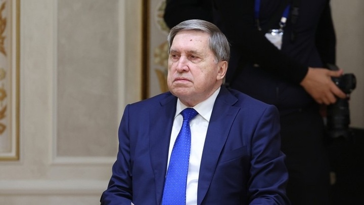 Trợ lý Điện Kremlin Yury Ushakov. (Ảnh: RT)