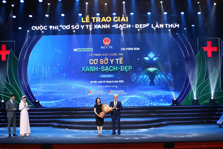 Long Châu đồng hành lan toả tinh thần "Xanh - Sạch – Đẹp" trong ngành y tế