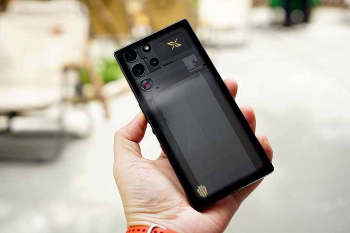 Thiết kế gaming "không thể nhầm lẫn".