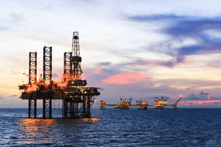 Giá dầu thế giới hôm nay suy giảm. (Ảnh minh họa: Petrolimex).