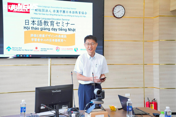 Ông Sakamoto Shigetada phát biểu khai mạc hội thảo.