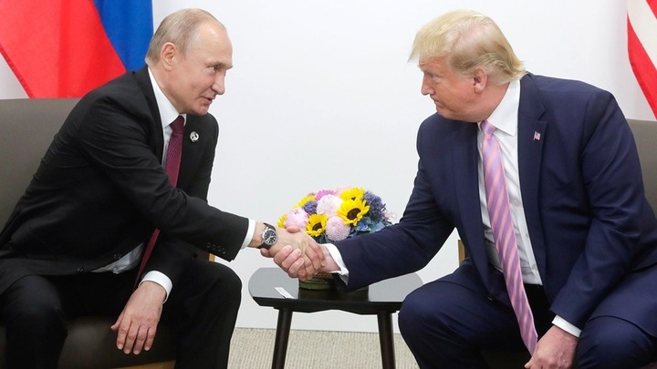 Tổng thống Nga Putin và Tổng thống Mỹ Trump năm 2019 tại Nhật Bản. (Ảnh: Kremlin Press Office)