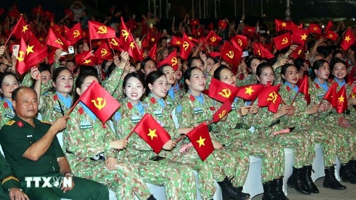 Các đại biểu dự Chương trình.