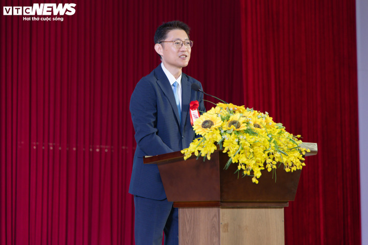 Ông Sakamoto, Phó Chủ tịch Hiệp hội Giáo dục tiếng Nhật dành cho các quốc gia không sử dụng chữ Hán (JLAN) đánh giá cao chất lượng thí sinh năm nay.