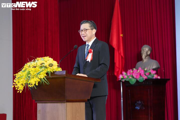 Ông Mori Takero, Tổng lãnh sự Nhật Bản tại Đà Nẵng phát biểu khai mạc.