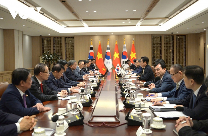 Toàn cảnh buổi hội đàm