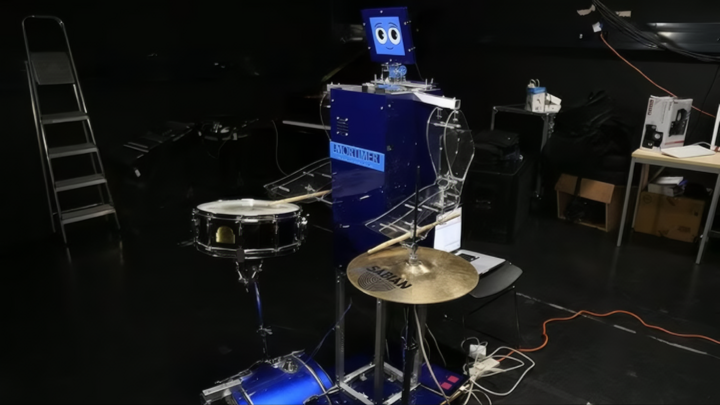 Tay trống robot lập nên cột mốc mới trong ngành robot sáng tạo với màn trình diễn âm nhạc ấn tượng và giàu cảm xúc. (Nguồn: Youtue)