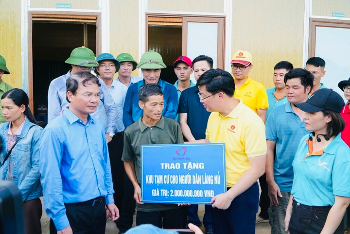 Quỹ Thiện Tâm nhận Huân chương Lao động hạng Nhất - 5