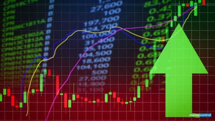 VN-Index chinh phục đỉnh cao mới.