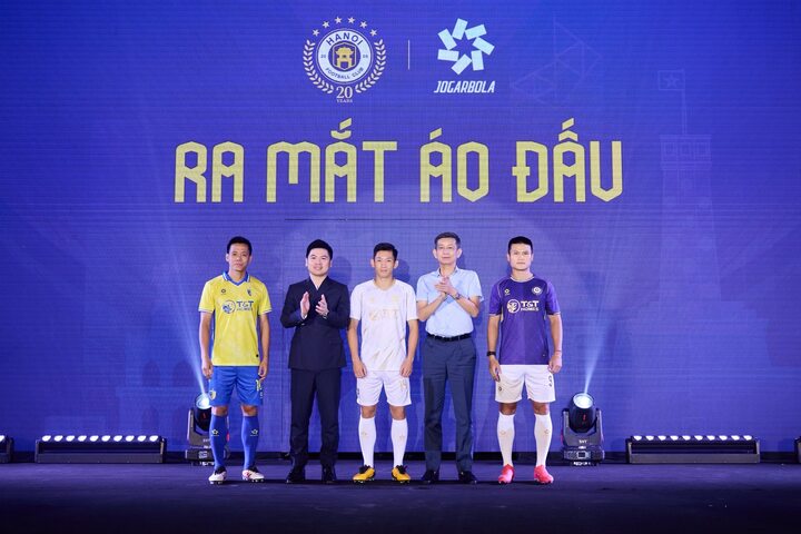 Hà Nội FC đặt mục tiêu vô địch V.League và Cúp Quốc gia trong mùa giải 2025-2026.