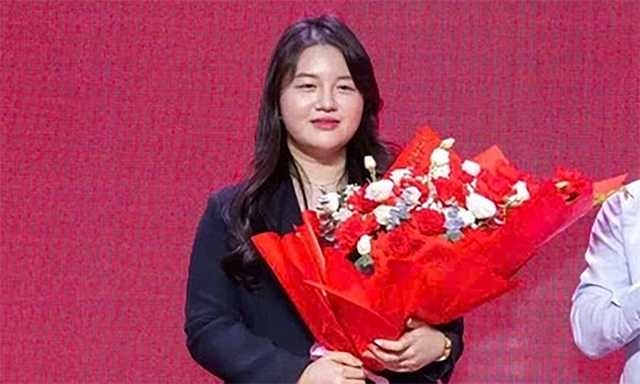 Con gái doanh nhân Nguyễn Đức Thụy làm chủ tịch CLB Ninh Bình.