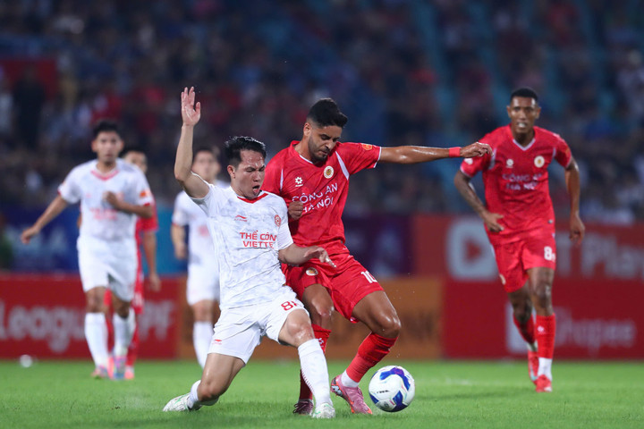 Hiệp 2 bắt đầu.