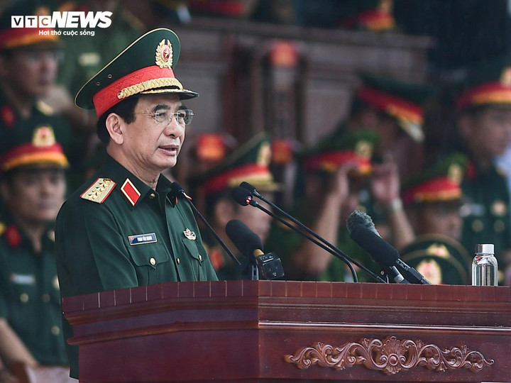 Đại tướng Phan Văn Giang, Bộ trưởng Quốc phòng.