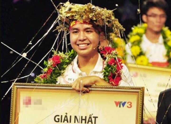 The first Olympia champion of Hanoi Phan Minh Duc.