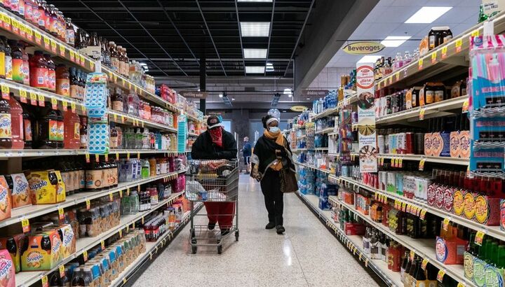 Nhiều người giàu tại Mỹ đã chuyển qua ăn đồ ăn đông lạnh. (Ảnh: Reuters)