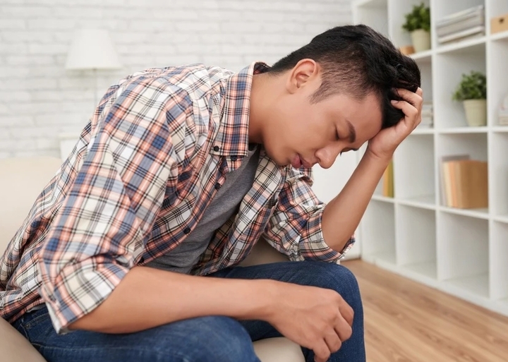 Căn bệnh khiến nam giới mặc cảm, mất tự tin trong các mối quan hệ