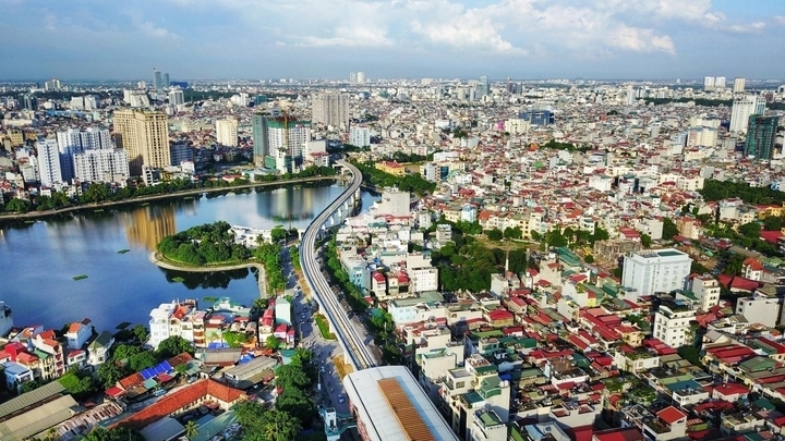 Nhiều nhà đầu tư chuyển dòng vốn sang thị trường bất động sản ở các địa phương gần Hà Nội.