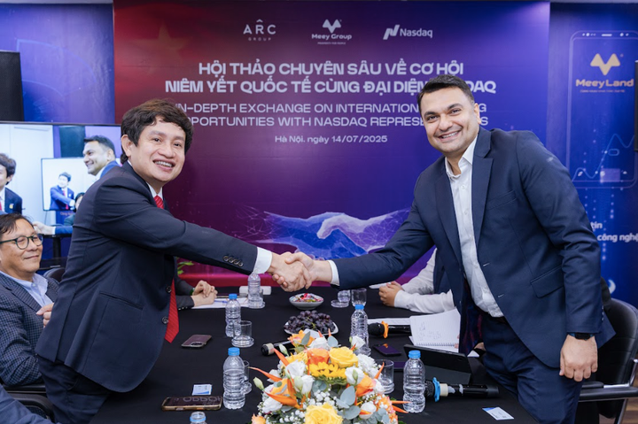 Ông Hiren Krishnani, Giám đốc Quan hệ Nhà đầu tư và IPO, NASDAQ, thăm và làm việc tại trụ sở Meey Group. (Ảnh: Meey Grou)