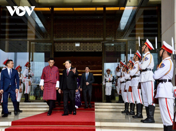 Chủ tịch Quốc hội Trần Thanh Mẫn hội kiến Quốc vương Bhutan - 10