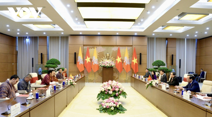 Chủ tịch Quốc hội Trần Thanh Mẫn hội kiến Quốc vương Bhutan - 5