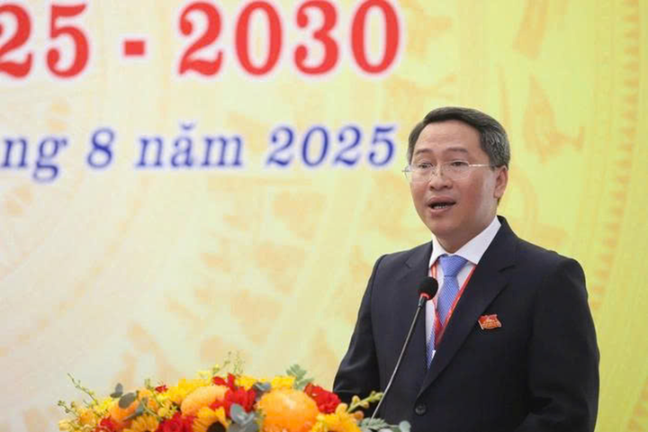 PGS. TS Nguyễn Tấn Phát - Bí thư Đảng ủy phường Sài Gòn.