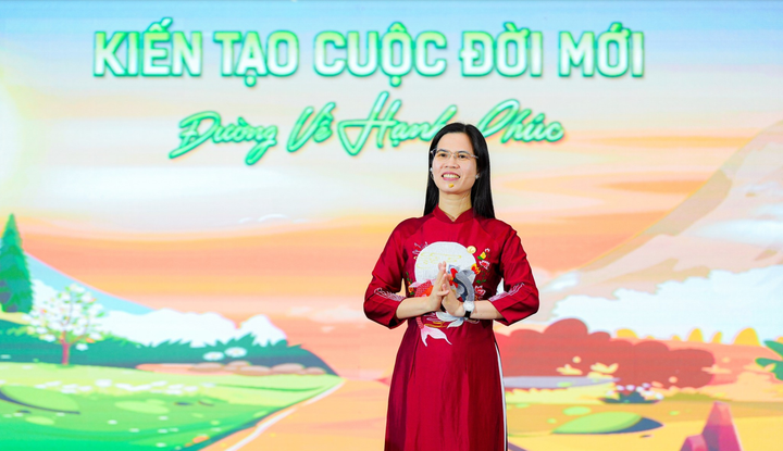 Thạc sĩ Tâm lý, Chuyên gia Trị liệu Tâm Trí Nguyễn Thị Lanh chia sẻ tại sự kiện