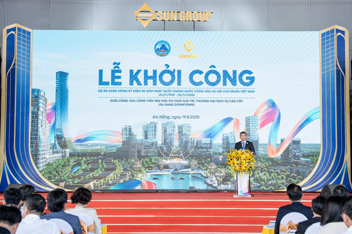 Ông Hồ Kỳ Minh, Phó Chủ tịch Thường trực UBND thành phố Đà Nẵng, phát biểu tại Lễ khởi công siêu dự án “Khu Công viên văn hóa vui chơi giải trí, thương mại dịch vụ cao cấp”.