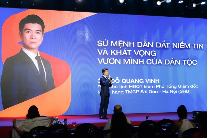 Ông Đỗ Quang Vinh - Phó Chủ tịch HĐQT Ngân hàng SHB - tham luận tại Hội nghị.