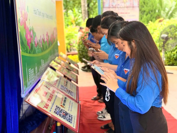 Bước chuyển ở Tây Ninh: Số hóa di tích lịch sử, văn hóa gắn du lịch thông minh