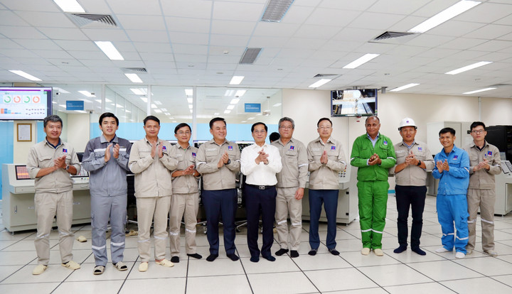 Phó Thủ tướng Bùi Thanh Sơn thăm nhà máy Đạm Phú Mỹ.