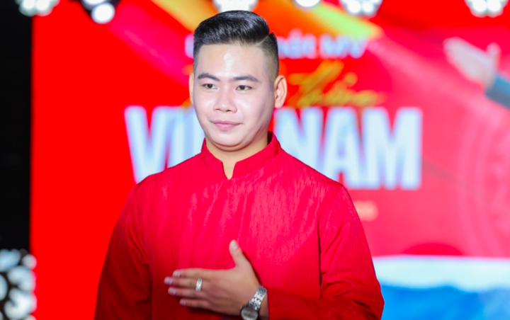 Ca sĩ Dương Minh Quý.