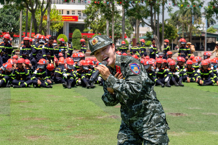 Ca sĩ Bảo Trâm Idol.