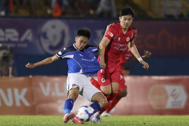 CLB Công an Hà Nội nắm lợi thế. (Ảnh: VPF)