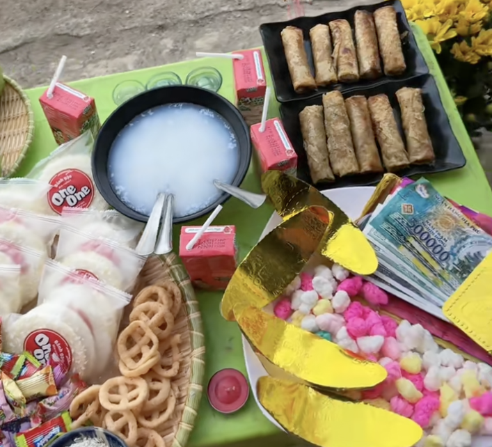Việc cúng cô hồn cần được thực hiện đúng cách, tránh sai sót. (Ảnh: @nguyenthihien998)